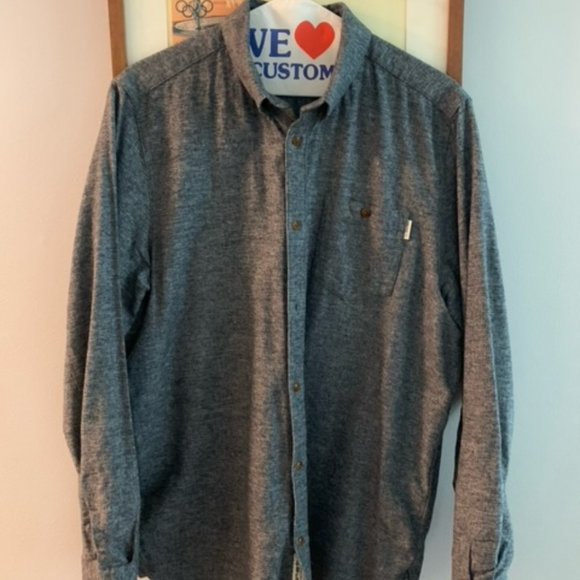 Carhartt cotton button down - Picture 2 of 2